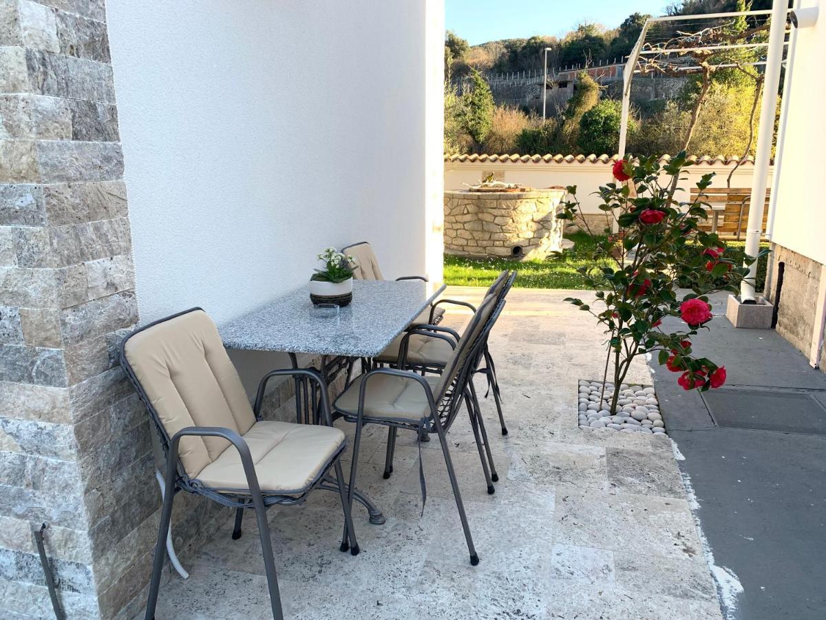 Markovic Village Apartments Ulcinj Buitenkant foto